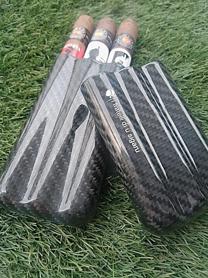 Etui 3 cigares - Carbone